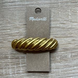 Free with bundle - Madewell puffy barrette